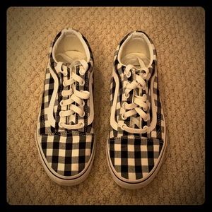 checkered vans